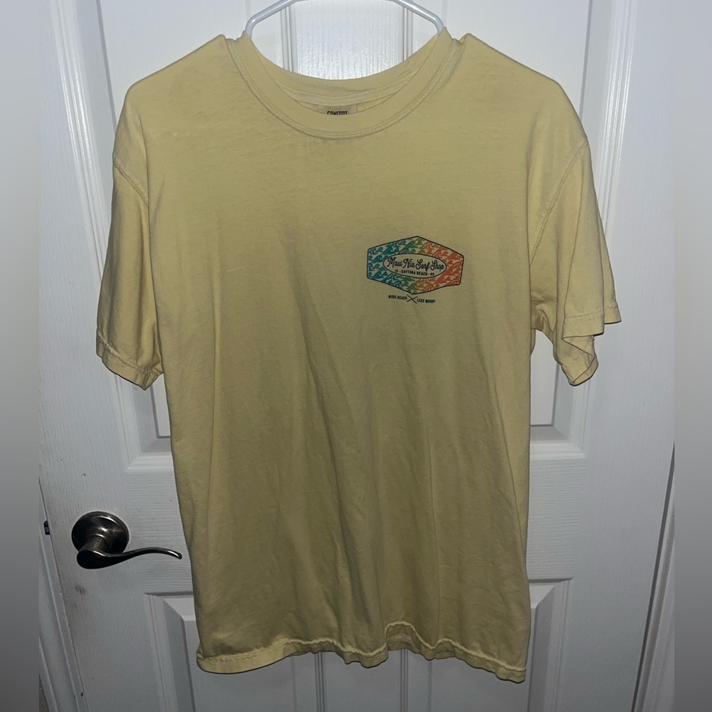 Maui Nix Tee